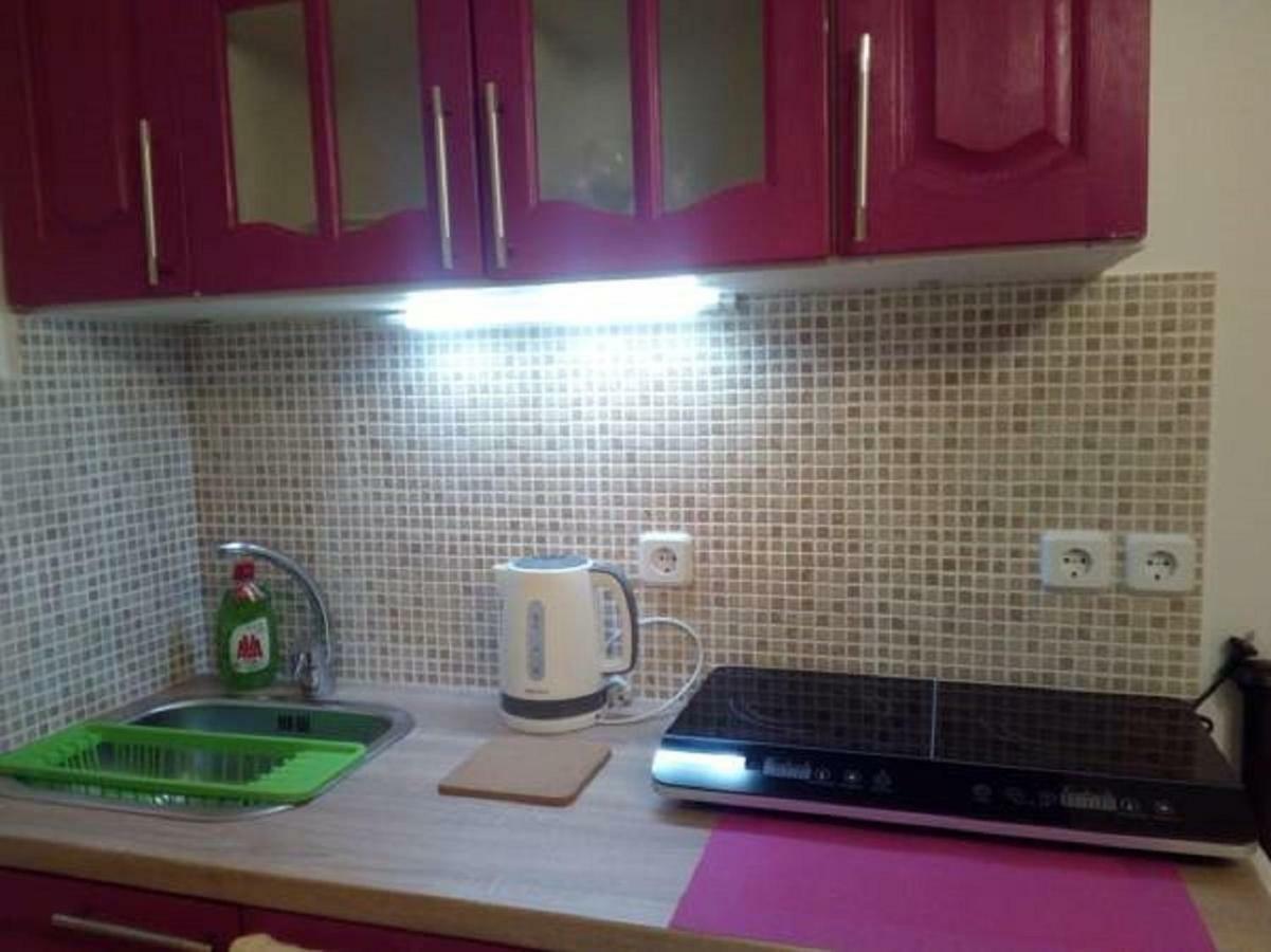 Comfortable Inexpensive Apartmets Near Metro เอเธนส์ ภายนอก รูปภาพ